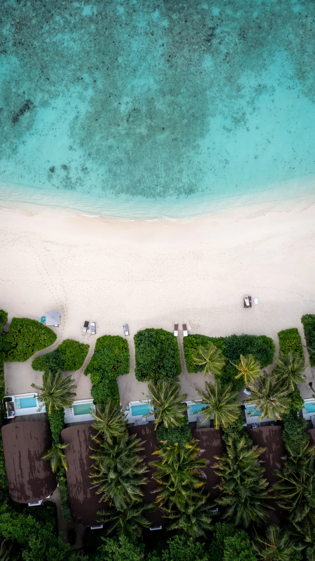 Overwater-Villa des Westin Maldives bei Sonnenuntergang